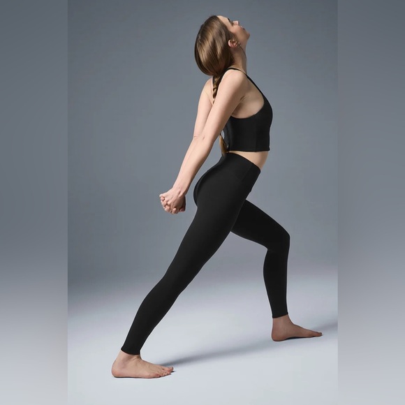 Alo Airbrush Real Bra Tank Black Small NWT - Picture 7 of 8